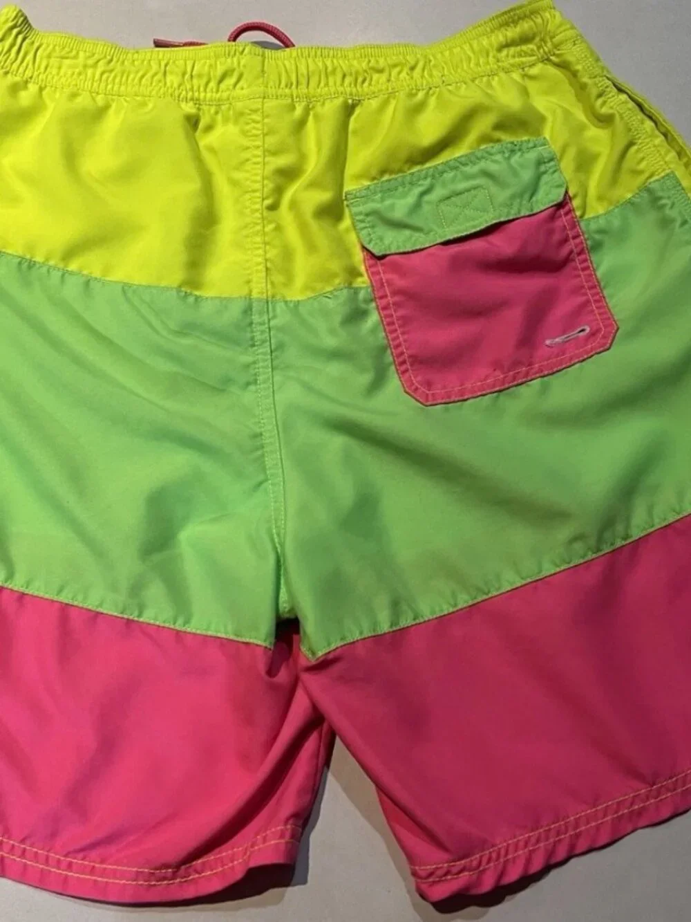 Vineyard Vines this men
